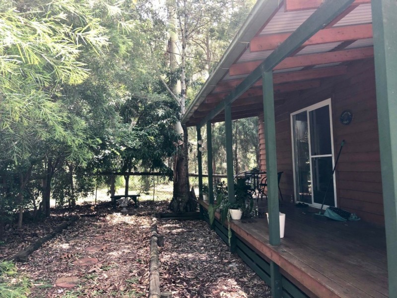 28 Karrawarra Street, Macleay Island QLD 4184