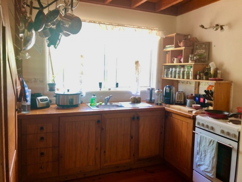 28 Karrawarra Street, Macleay Island QLD 4184