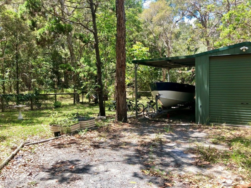28 Karrawarra Street, Macleay Island QLD 4184