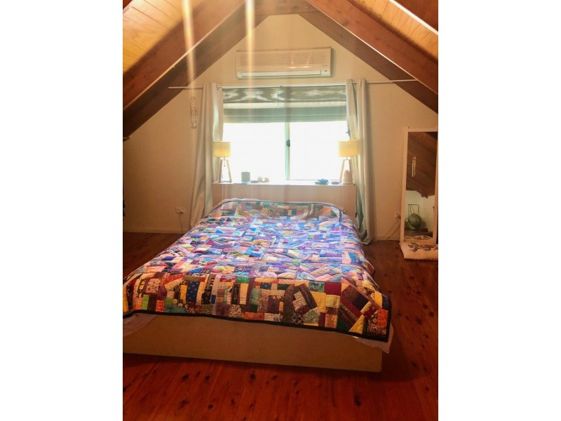28 Karrawarra Street, Macleay Island QLD 4184