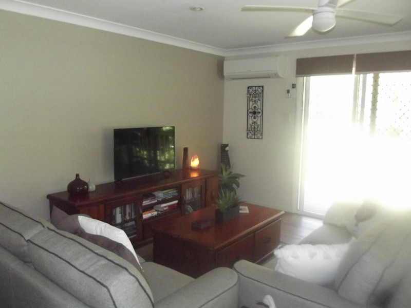 13 Benowa Street, Macleay Island QLD 4184