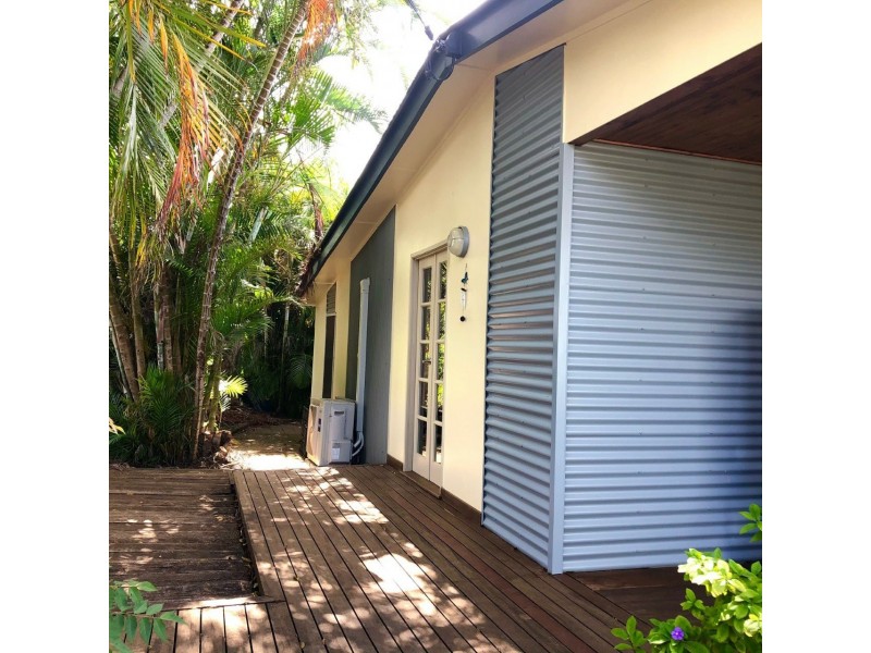 23 Scotts Road, Macleay Island QLD 4184