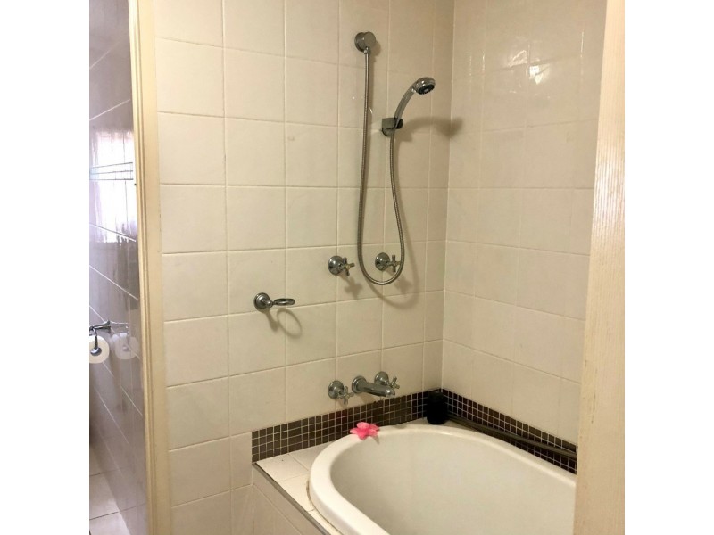 23 Scotts Road, Macleay Island QLD 4184