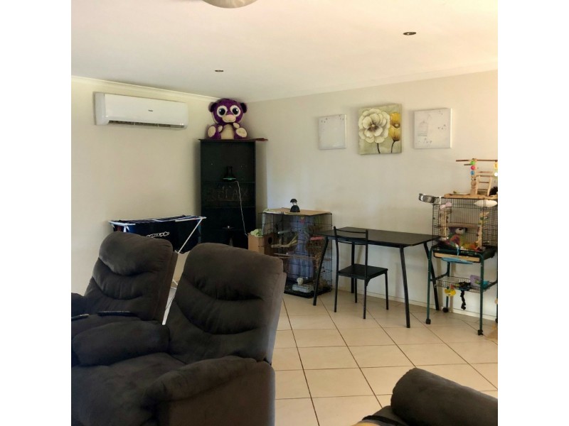 23 Scotts Road, Macleay Island QLD 4184