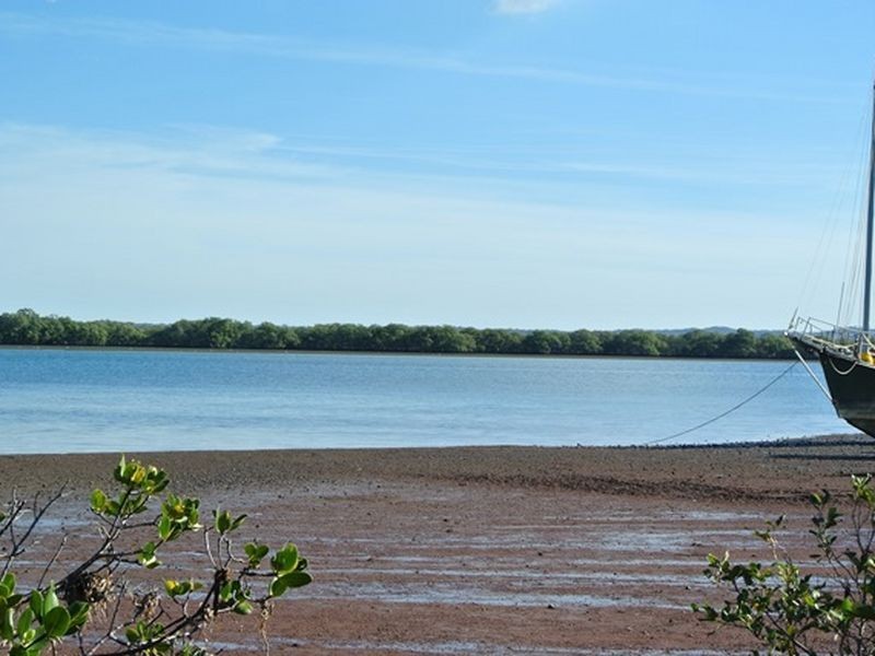 4 Eagle Street, Macleay Island QLD 4184