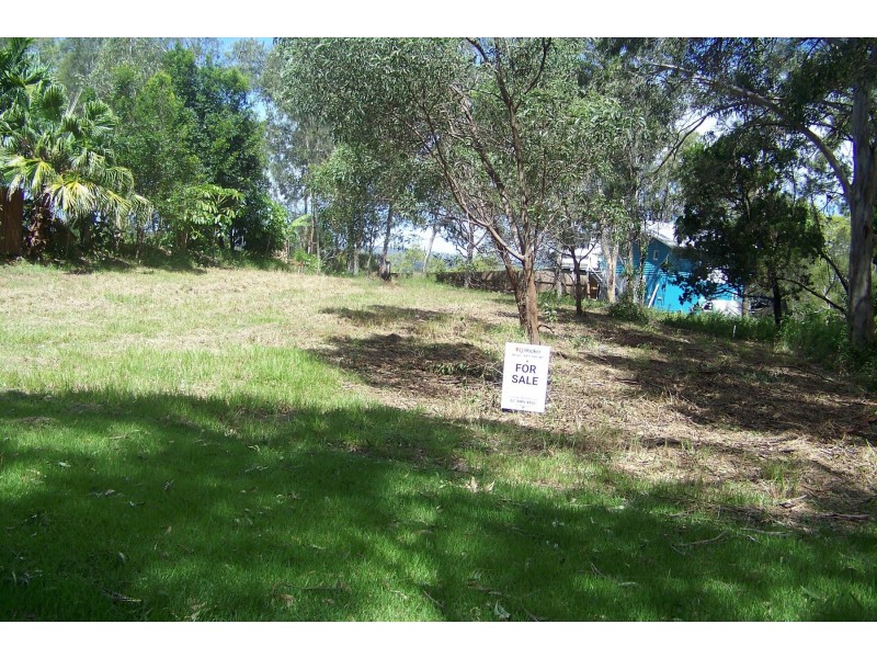 4 ATLANTIC ST, Lamb Island QLD 4184