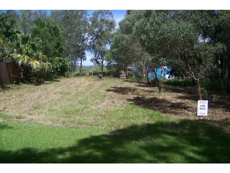 4 ATLANTIC ST, Lamb Island QLD 4184