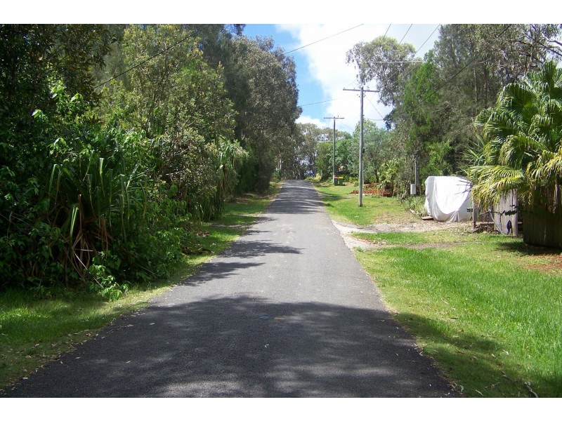 4 ATLANTIC ST, Lamb Island QLD 4184