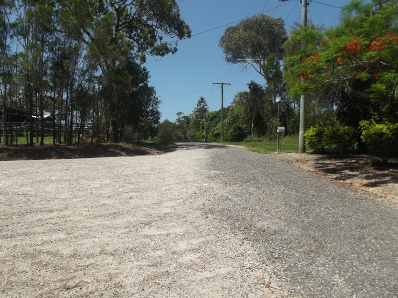 28 Ashton Street, Macleay Island QLD 4184