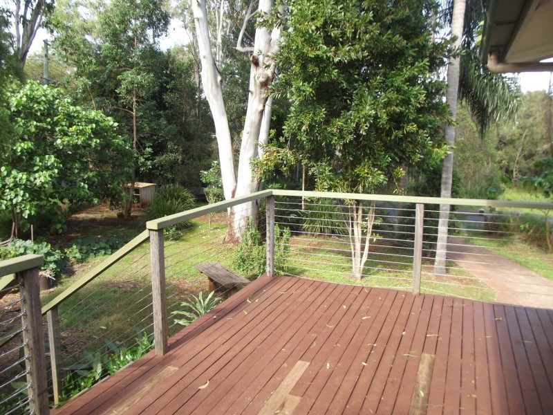 1 Western Road, Macleay Island QLD 4184