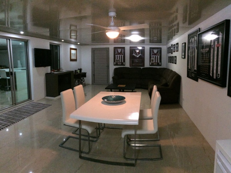 105 Broadwater Terrace, Redland Bay QLD 4165