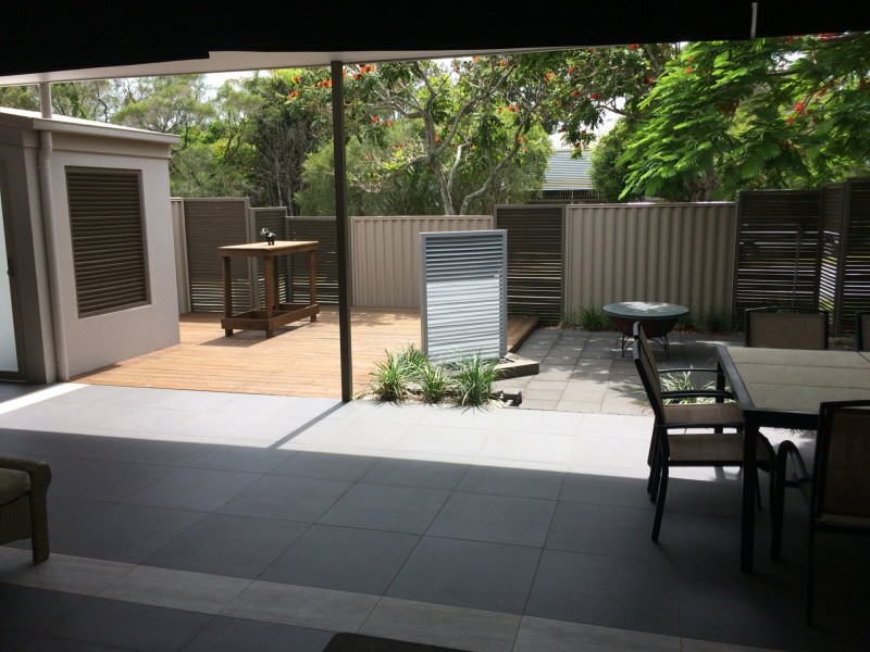 105 Broadwater Terrace, Redland Bay QLD 4165