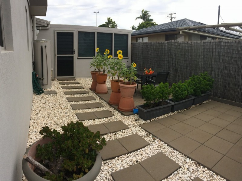 105 Broadwater Terrace, Redland Bay QLD 4165