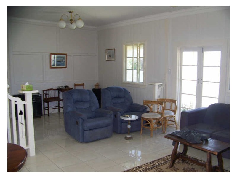 42 Morwong Street (FULLY FURNISHE, Macleay Island QLD 4184