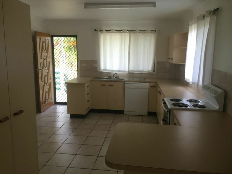 26 Noyes Parade, Karragarra Island QLD 4184