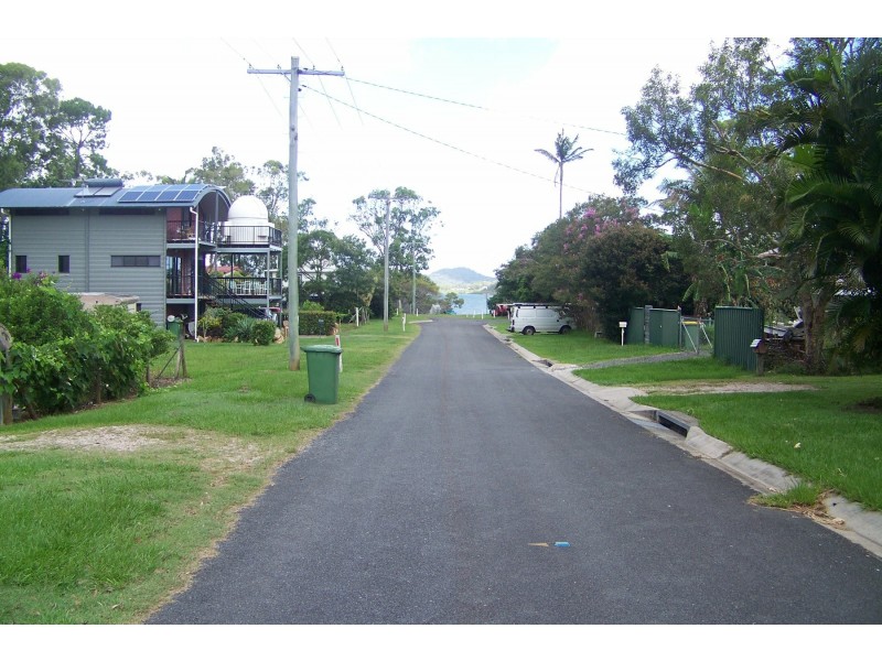 23 Paula Pde, Lamb Island QLD 4184