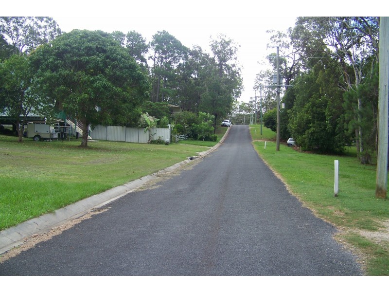 23 Paula Pde, Lamb Island QLD 4184