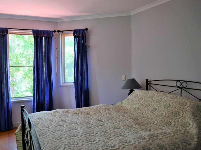 3-5 Sunset Strip, Karragarra Island QLD 4184