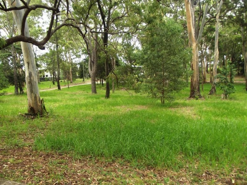 Lot 52 & 5 Kate Street, Macleay Island QLD 4184