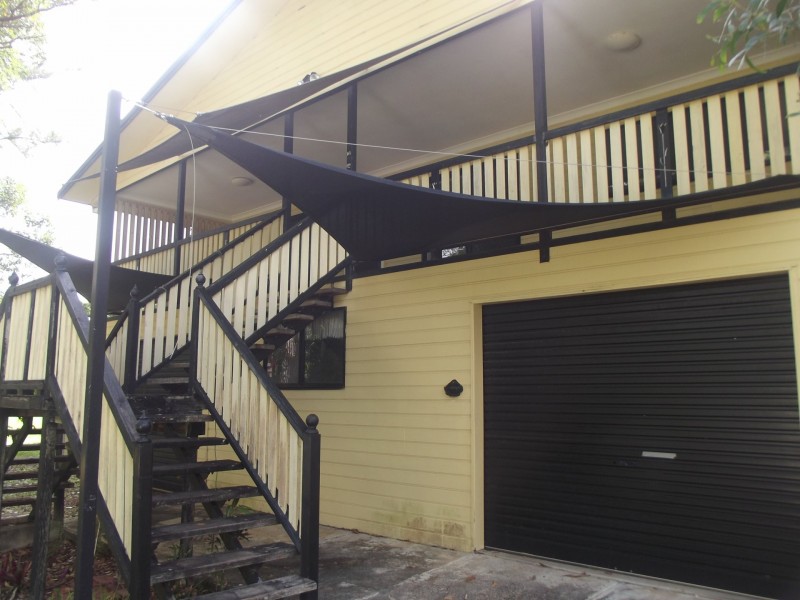 10 Curlew Street, Macleay Island QLD 4184