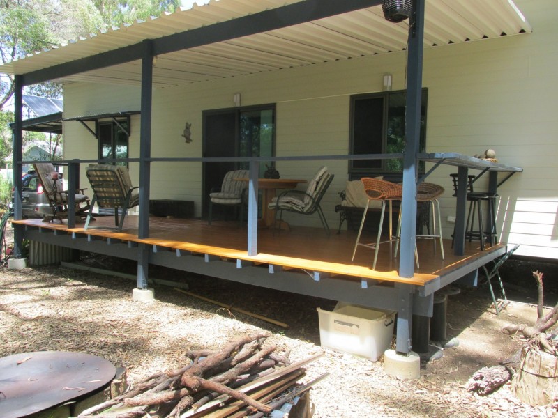 3 Walnut Court, Macleay Island QLD 4184