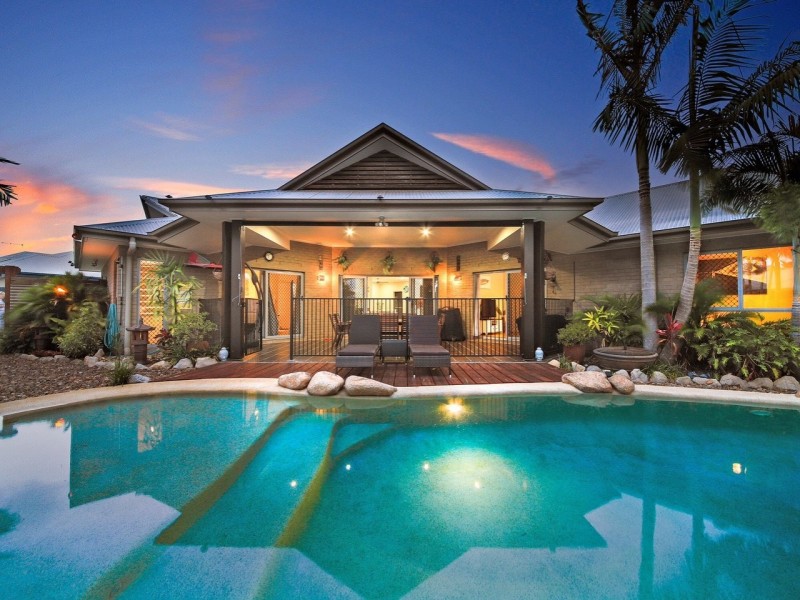 5 Aquila Street, Redland Bay QLD 4165