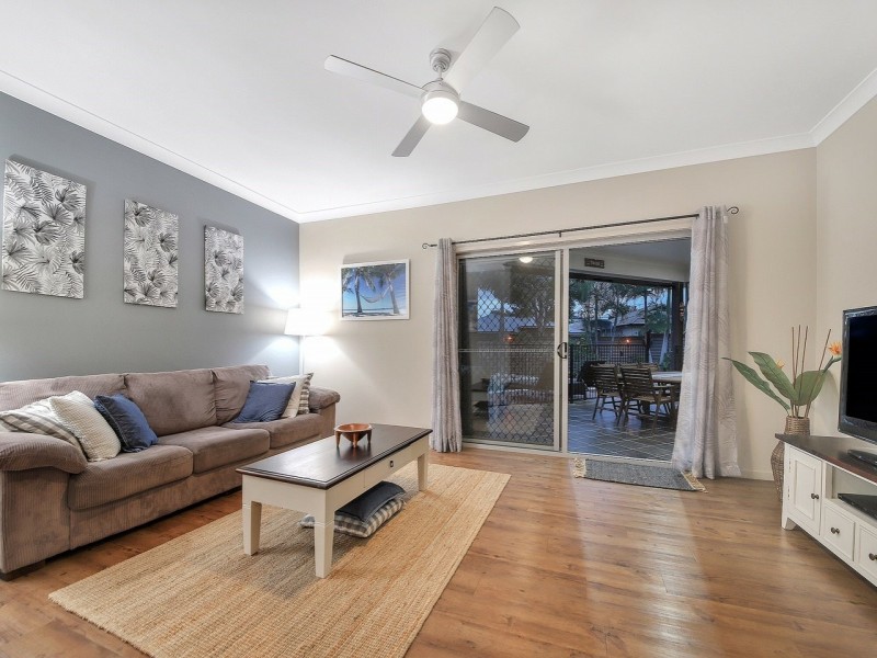 5 Aquila Street, Redland Bay QLD 4165