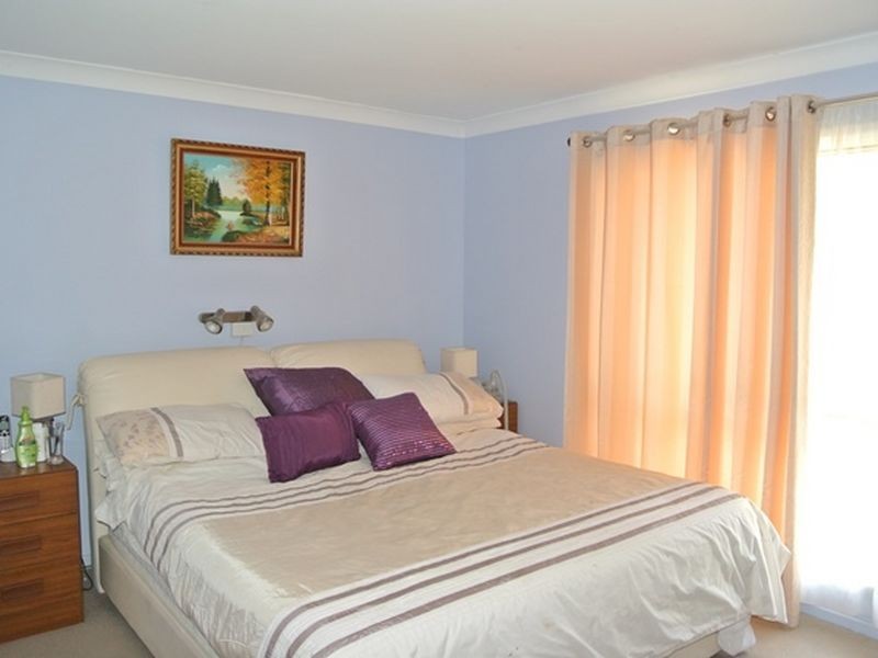 14 Whiting Street, Macleay Island QLD 4184
