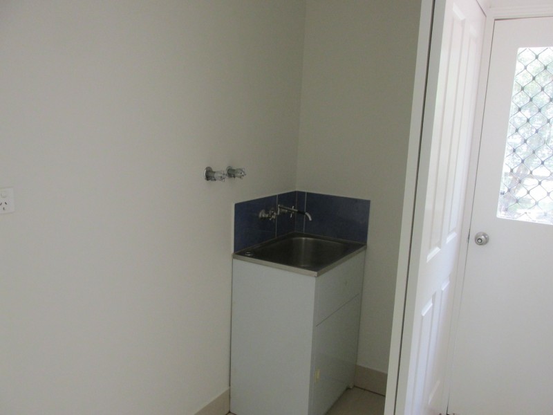 8 Double Bay Street, Macleay Island QLD 4184