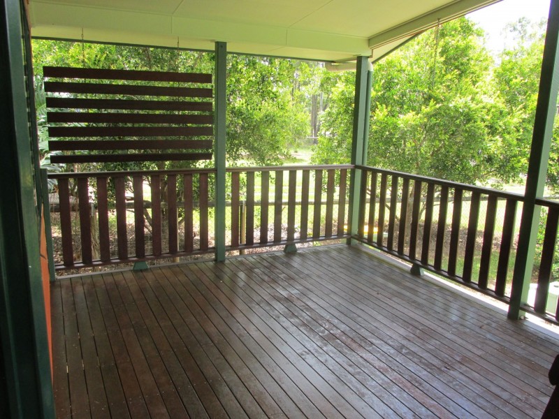 8 Double Bay Street, Macleay Island QLD 4184