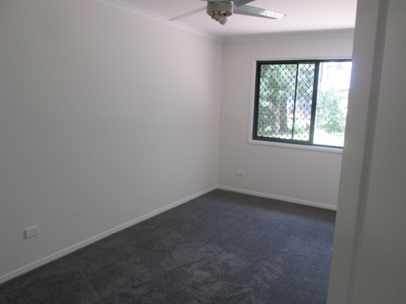 8 Double Bay Street, Macleay Island QLD 4184