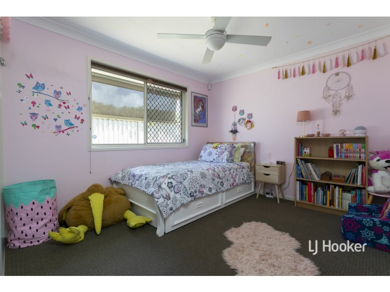 64 Lancaster Circuit, Redland Bay QLD 4165