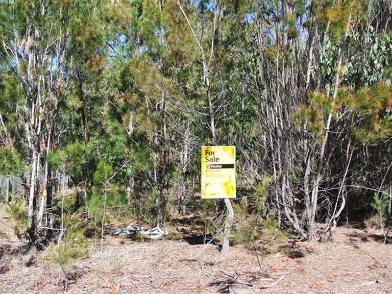 26 Leanne Street, Macleay Island QLD 4184