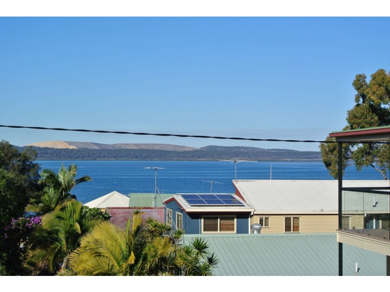 8 Mawarra Street, Macleay Island QLD 4184