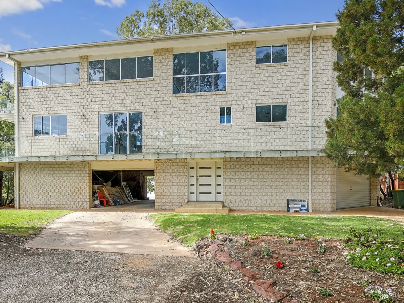 9-11 Blue Vista Street, Macleay Island QLD 4184