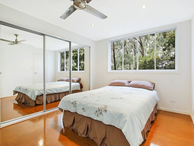 9-11 Blue Vista Street, Macleay Island QLD 4184