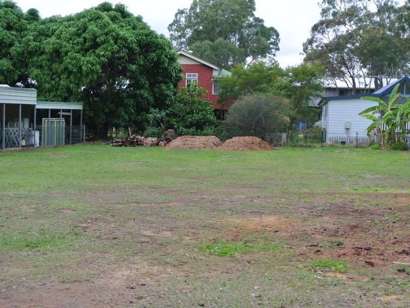 4 Citron Street, Macleay Island QLD 4184