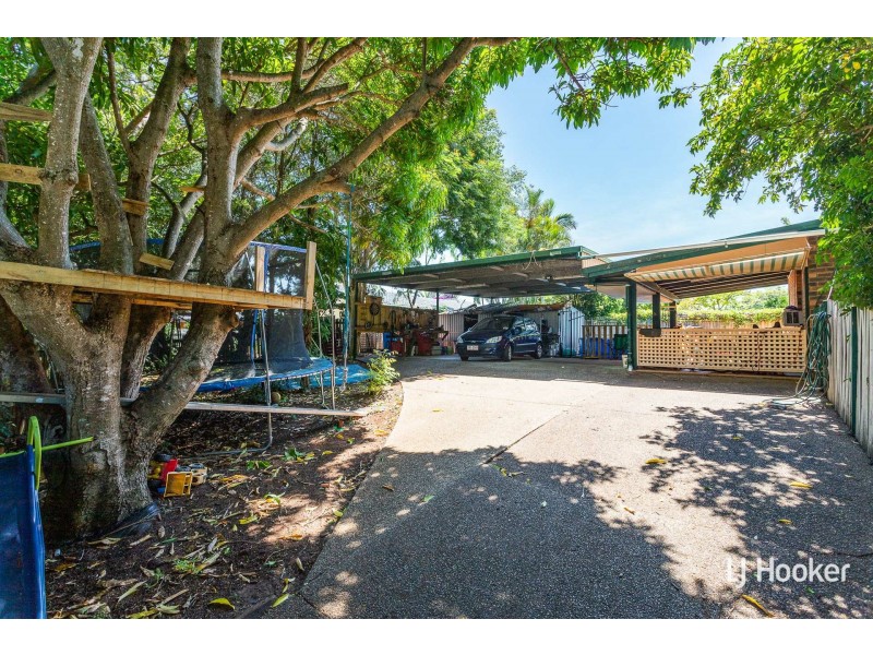 8 Albatross Street, Victoria Point QLD 4165