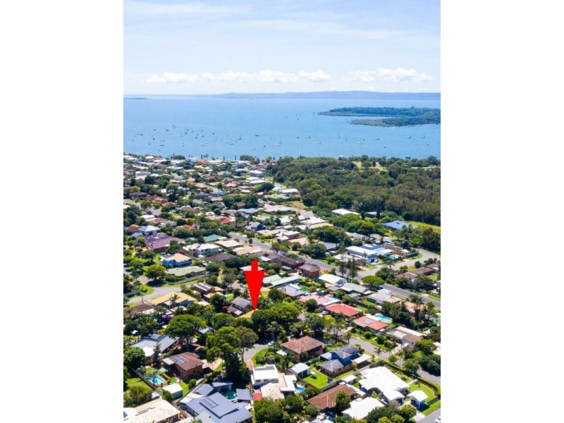 8 Albatross Street, Victoria Point QLD 4165
