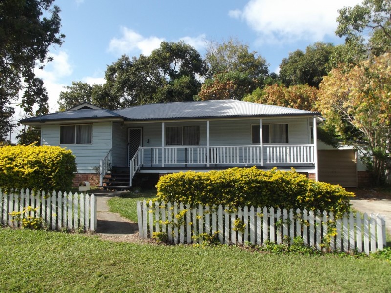 10-12 Scotts Road, Macleay Island QLD 4184