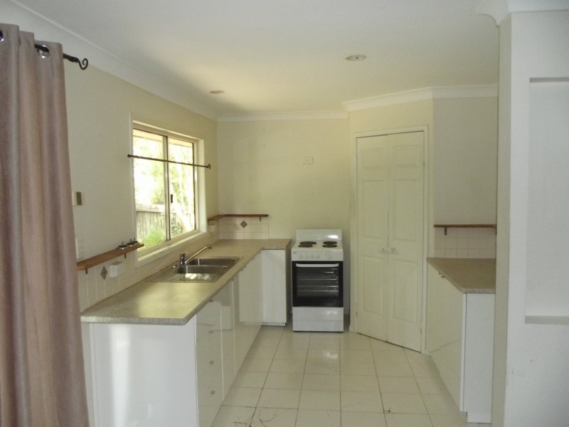 10-12 Scotts Road, Macleay Island QLD 4184