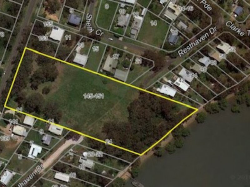 145-151 Lucas Drive, Lamb Island QLD 4184