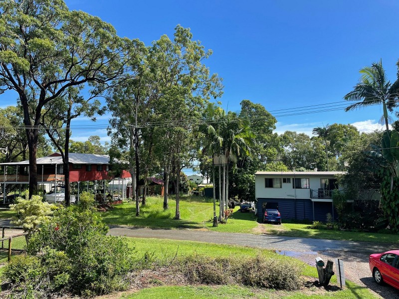 9 Double Bay Street, Macleay Island QLD 4184