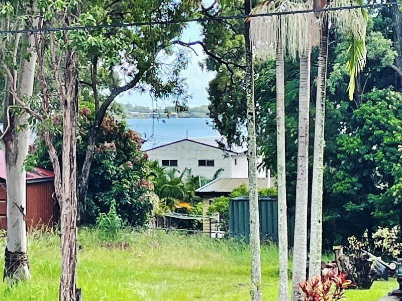 9 Double Bay Street, Macleay Island QLD 4184