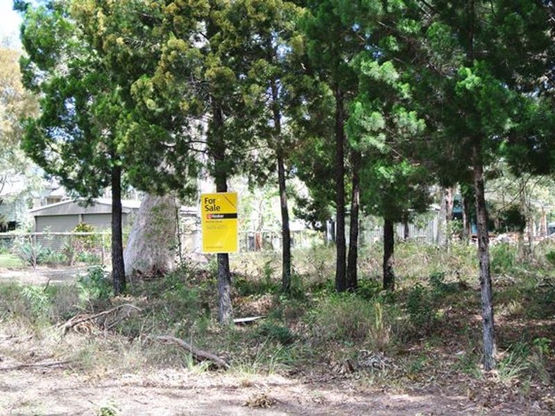 17 Natone Terrace, Macleay Island QLD 4184