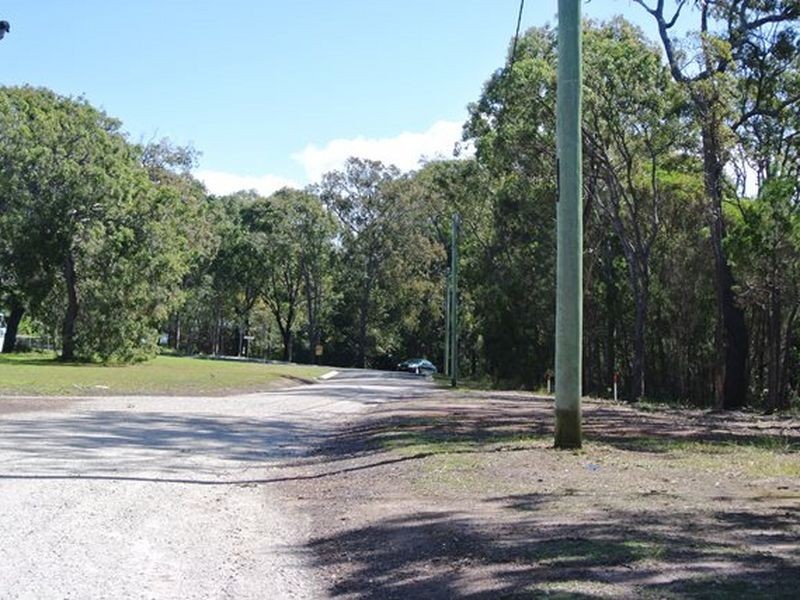 11 Beelong Street, Macleay Island QLD 4184