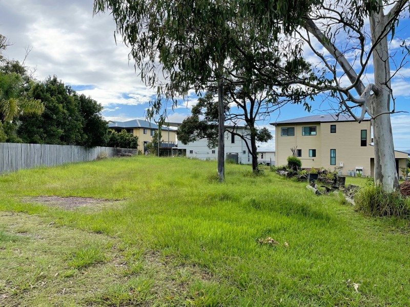 42 Mawarra Street, Macleay Island QLD 4184