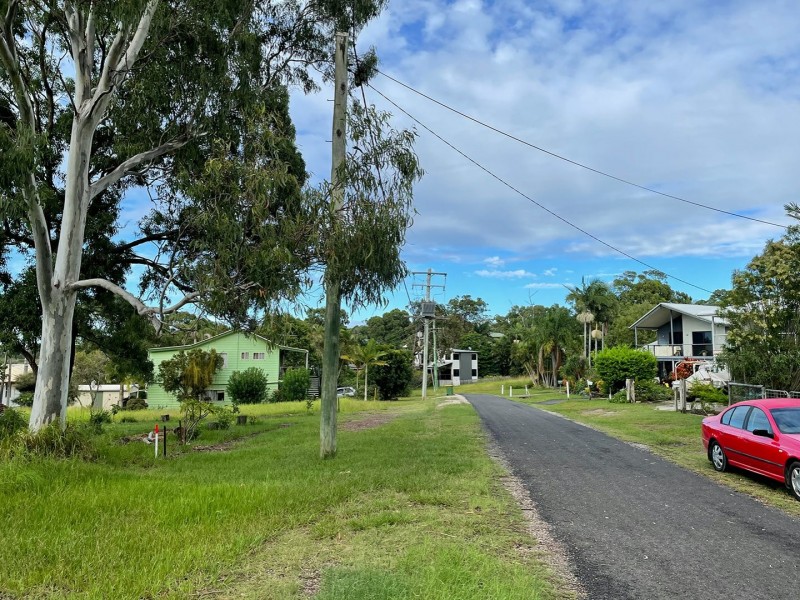 42 Mawarra Street, Macleay Island QLD 4184