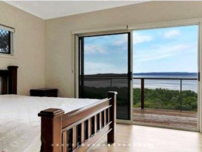 38 Blue Waters Crescent, Macleay Island QLD 4184