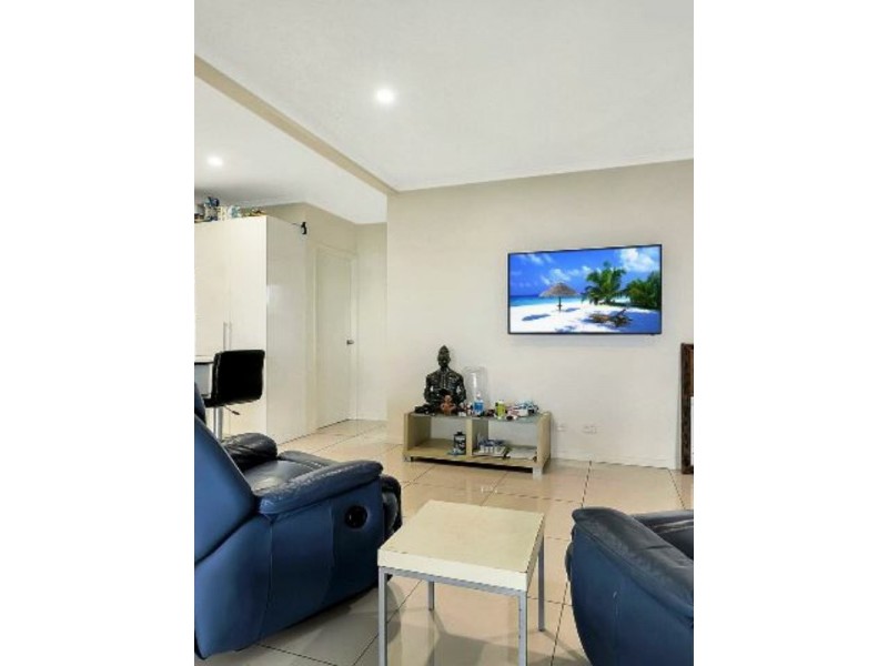 38 Blue Waters Crescent, Macleay Island QLD 4184